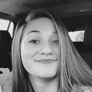 Meet your Posher, Lily